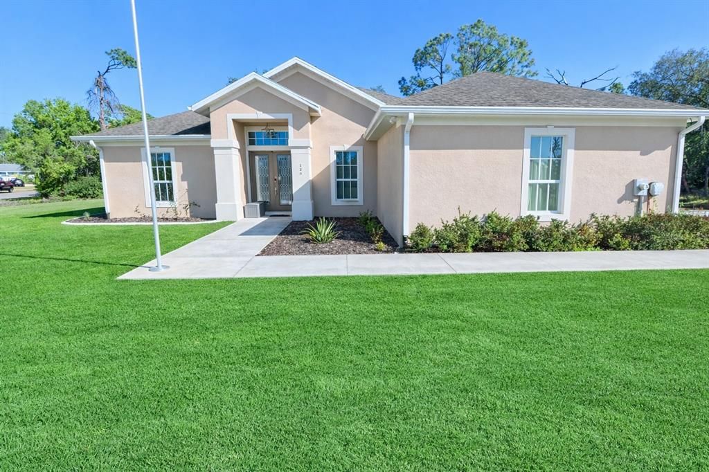 Active With Contract: $475,000 (3 beds, 2 baths, 1868 Square Feet)
