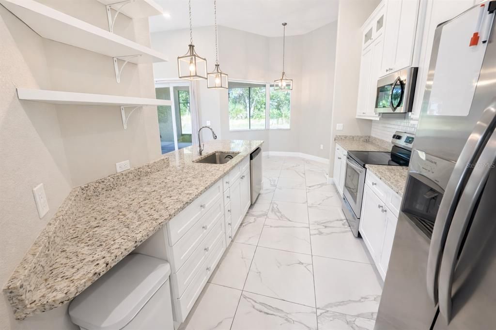 Active With Contract: $475,000 (3 beds, 2 baths, 1868 Square Feet)