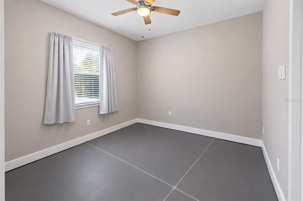 Active With Contract: $475,000 (3 beds, 2 baths, 1868 Square Feet)