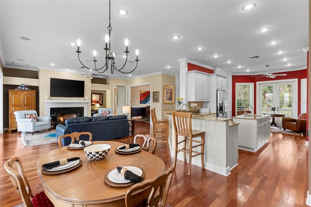 For Sale: $1,950,000 (5 beds, 3 baths, 4343 Square Feet)