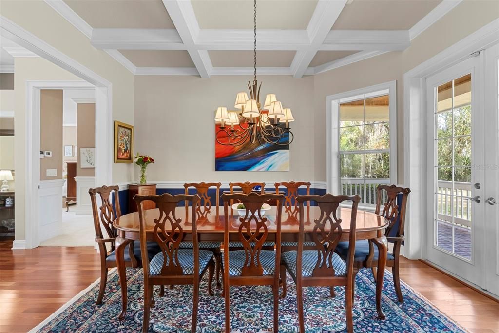 For Sale: $1,950,000 (5 beds, 3 baths, 4343 Square Feet)