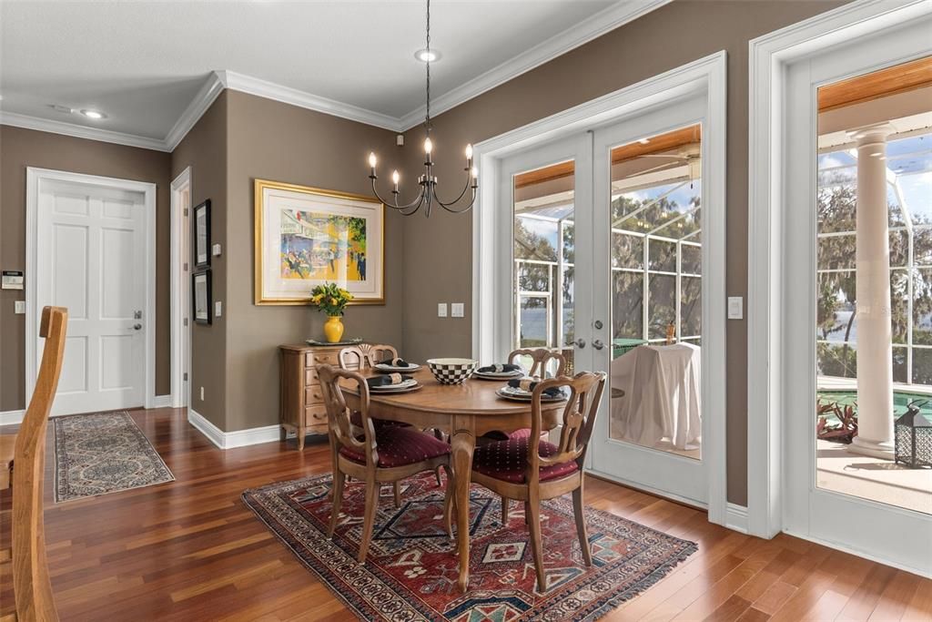 For Sale: $1,950,000 (5 beds, 3 baths, 4343 Square Feet)