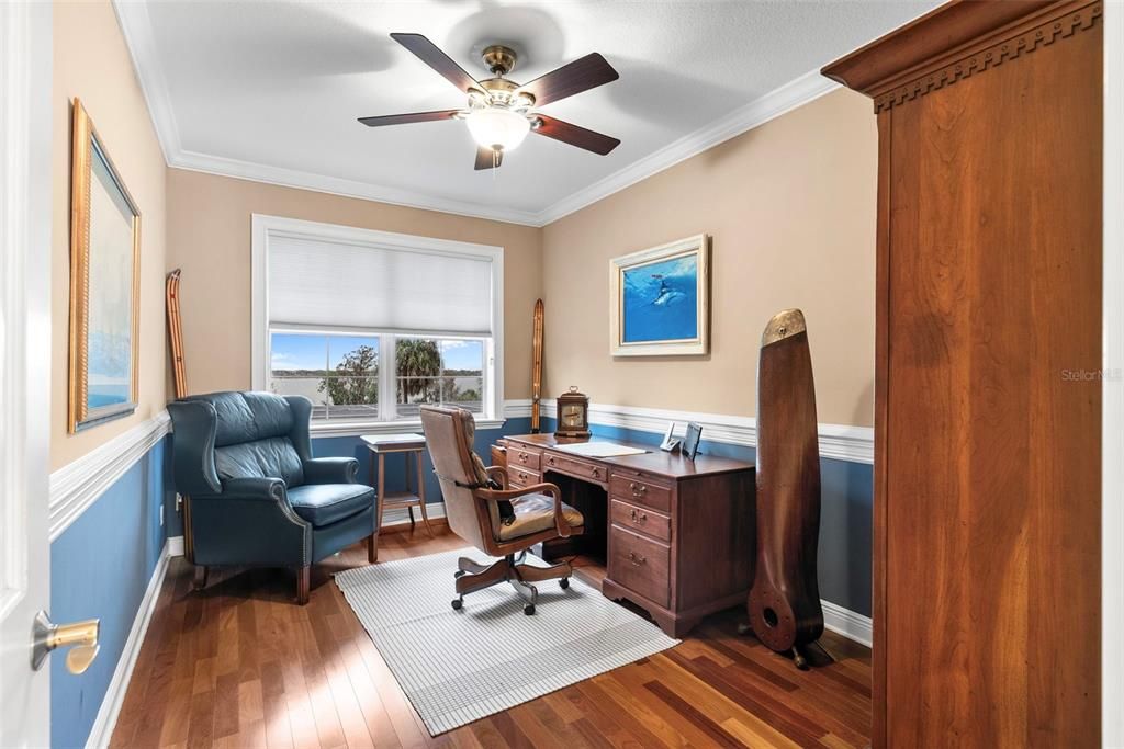For Sale: $1,950,000 (5 beds, 3 baths, 4343 Square Feet)