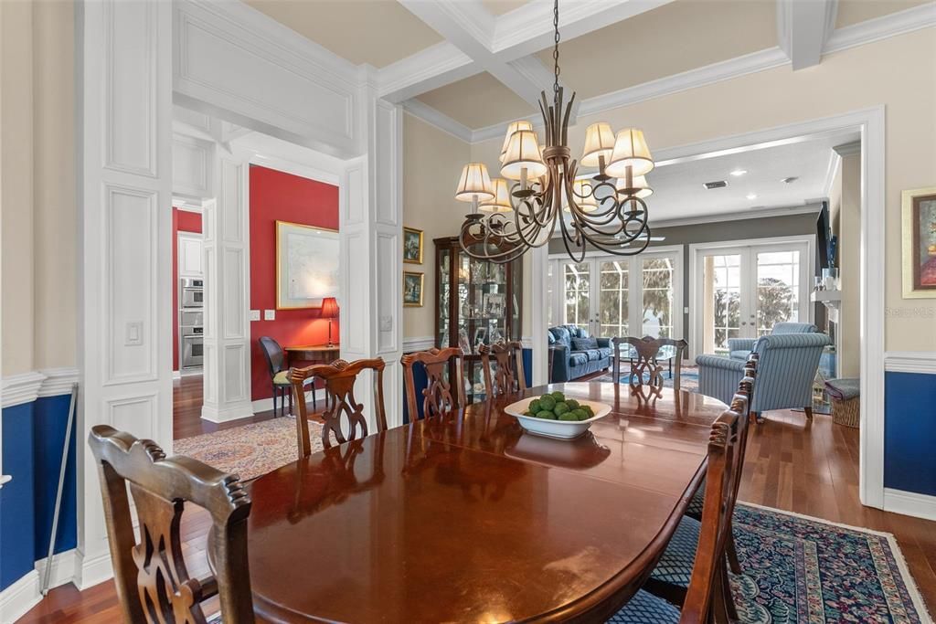 For Sale: $1,950,000 (5 beds, 3 baths, 4343 Square Feet)