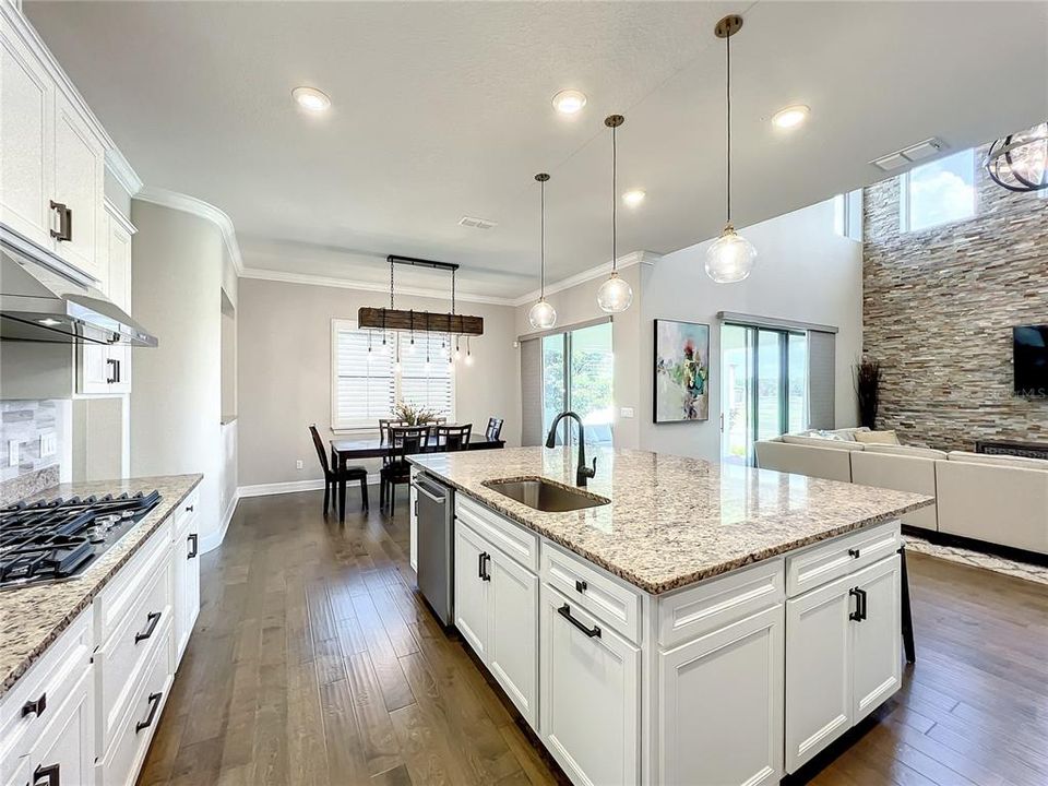 Active With Contract: $799,900 (4 beds, 3 baths, 3567 Square Feet)