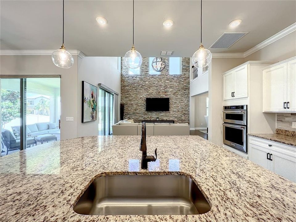 Active With Contract: $799,900 (4 beds, 3 baths, 3567 Square Feet)