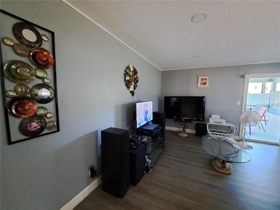 For Sale: $599,000 (5 beds, 2 baths, 2734 Square Feet)