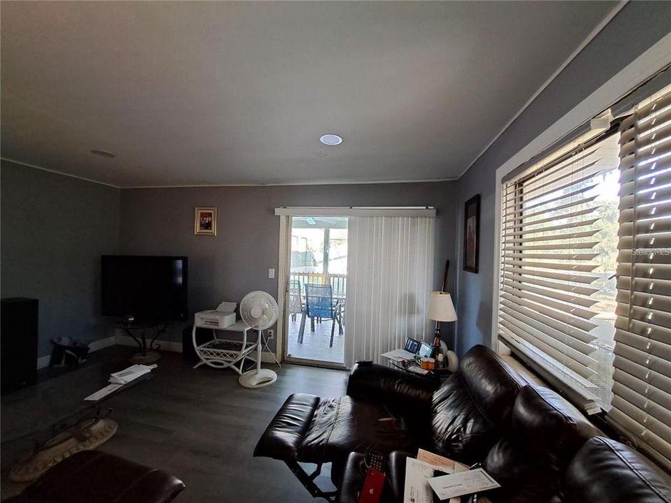 For Sale: $599,000 (5 beds, 2 baths, 2734 Square Feet)