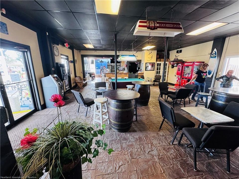 待售: $499,900 (0 贝兹, 0 浴室, 1682 平方英尺)