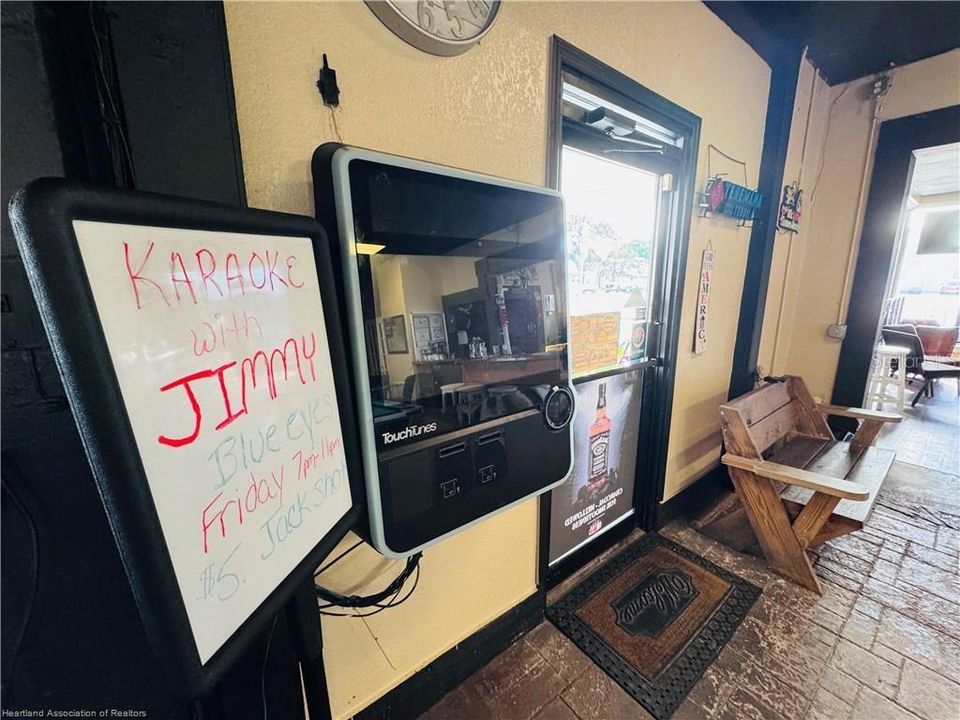 待售: $499,900 (0 贝兹, 0 浴室, 1682 平方英尺)