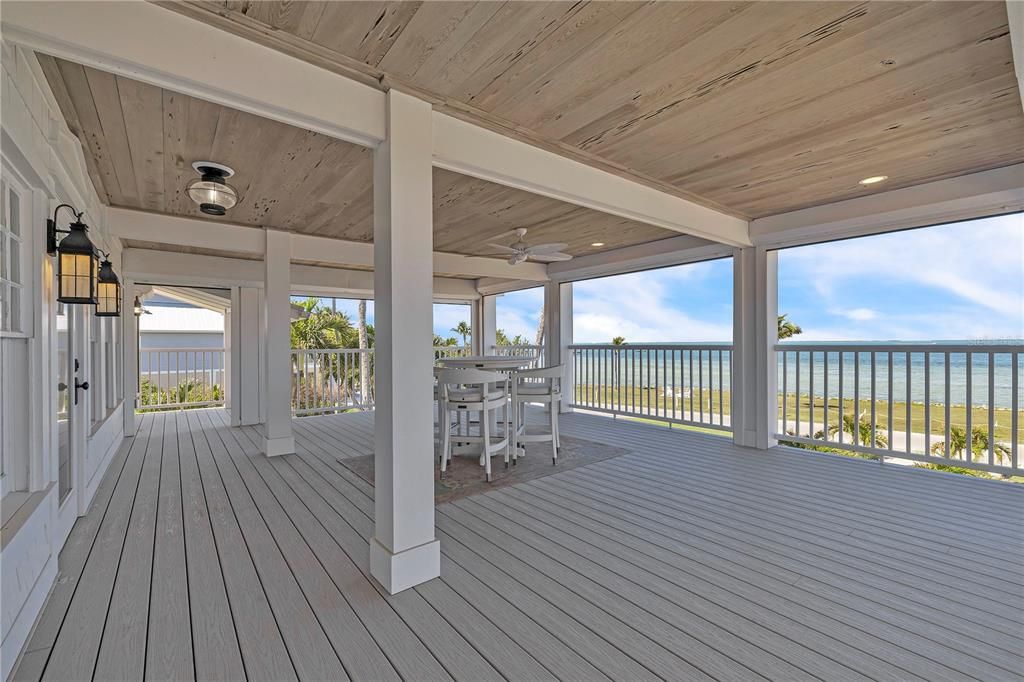 For Sale: $2,500,000 (4 beds, 5 baths, 3200 Square Feet)