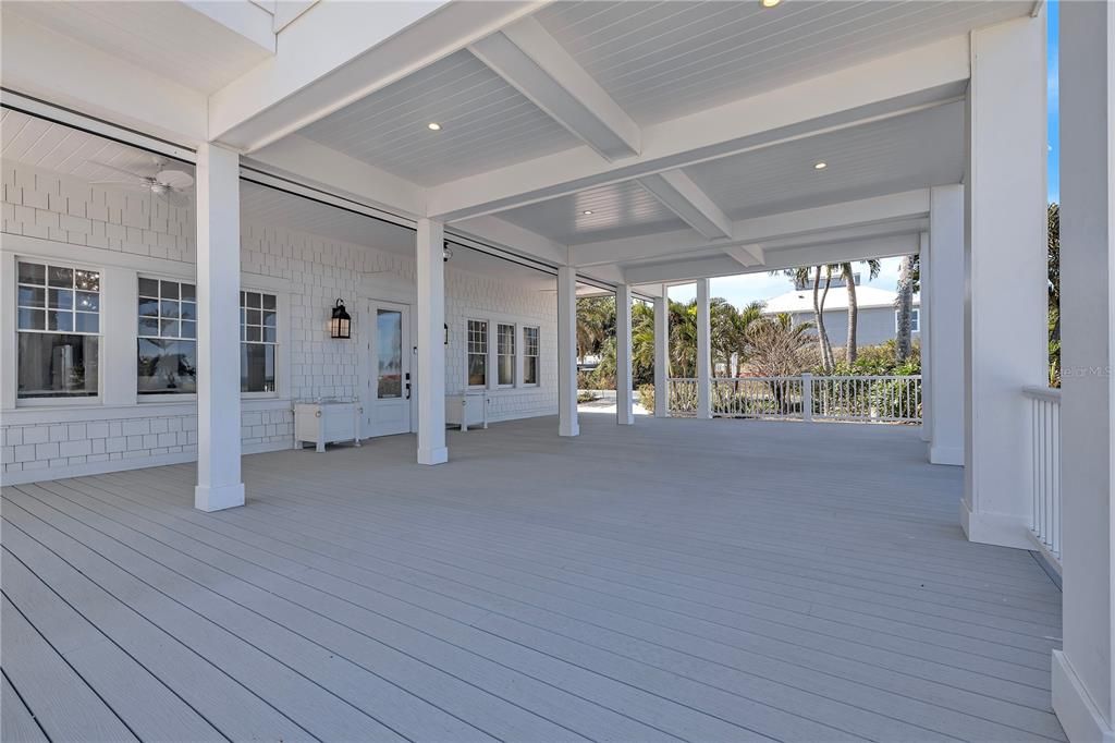 For Sale: $2,500,000 (4 beds, 5 baths, 3200 Square Feet)