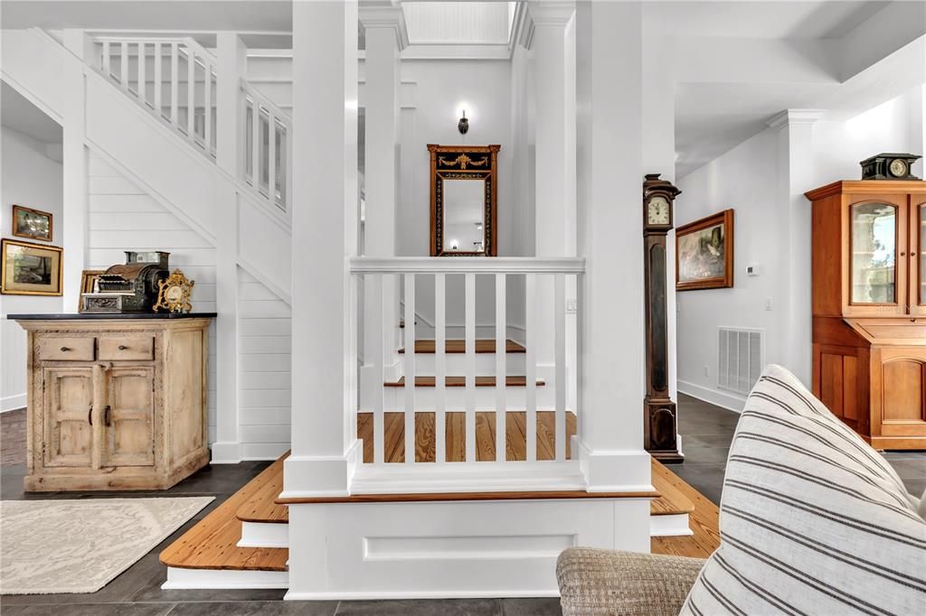 For Sale: $2,500,000 (4 beds, 5 baths, 3200 Square Feet)