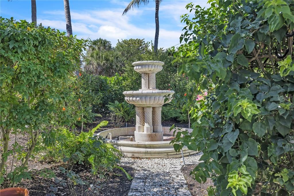 For Sale: $2,500,000 (4 beds, 5 baths, 3200 Square Feet)