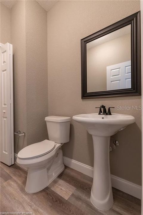 待售: $499,000 (4 贝兹, 3 浴室, 2615 平方英尺)