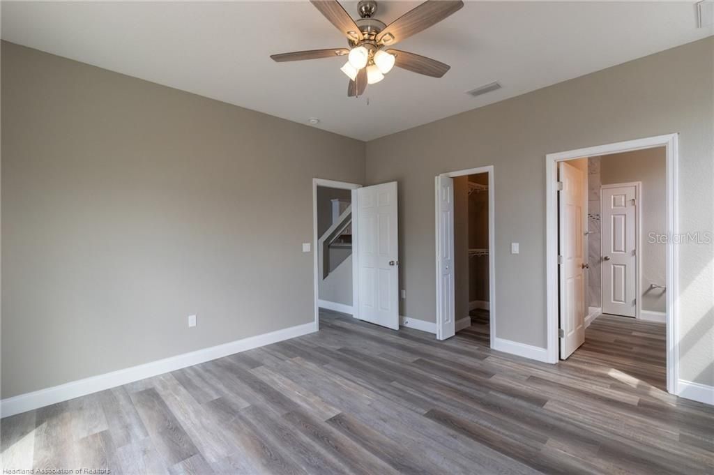 待售: $499,000 (4 贝兹, 3 浴室, 2615 平方英尺)