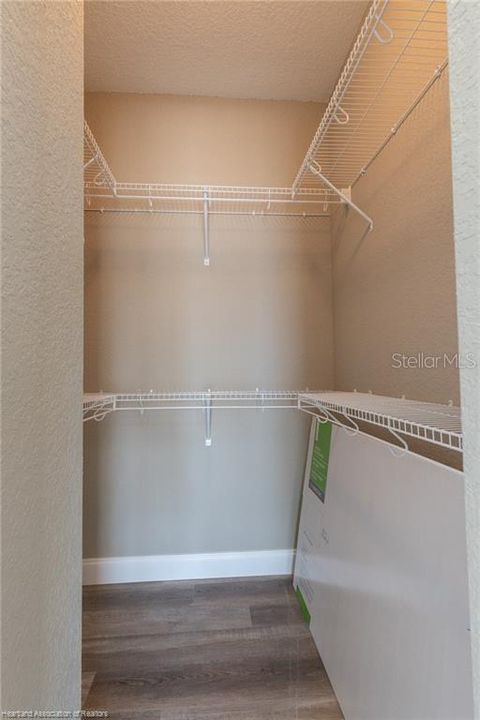 待售: $499,000 (4 贝兹, 3 浴室, 2615 平方英尺)