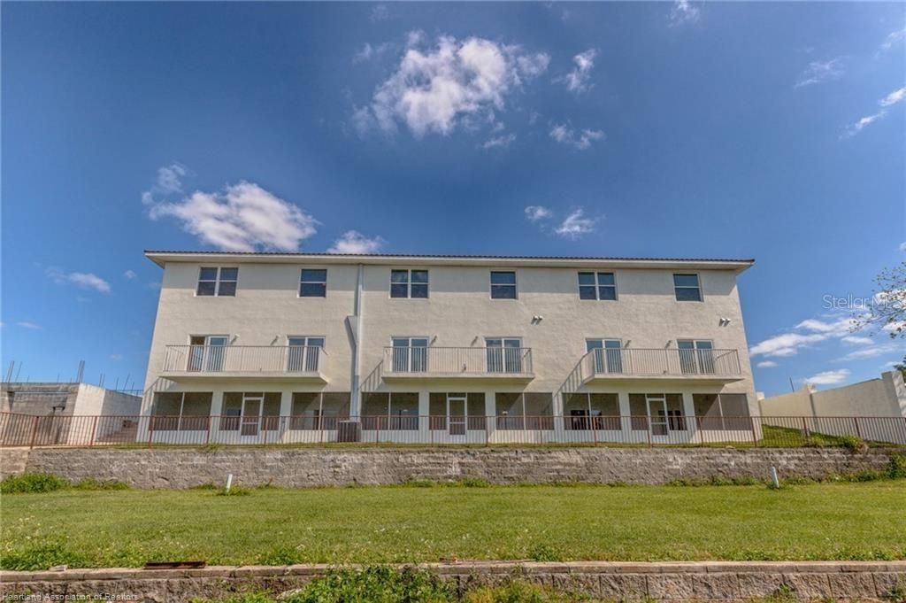 待售: $499,000 (4 贝兹, 3 浴室, 2615 平方英尺)