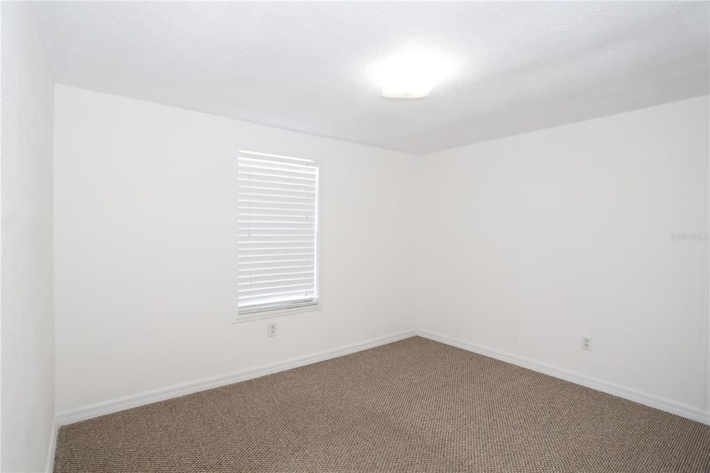 Activo con contrato: $235,000 (3 camas, 2 baños, 1288 Pies cuadrados)