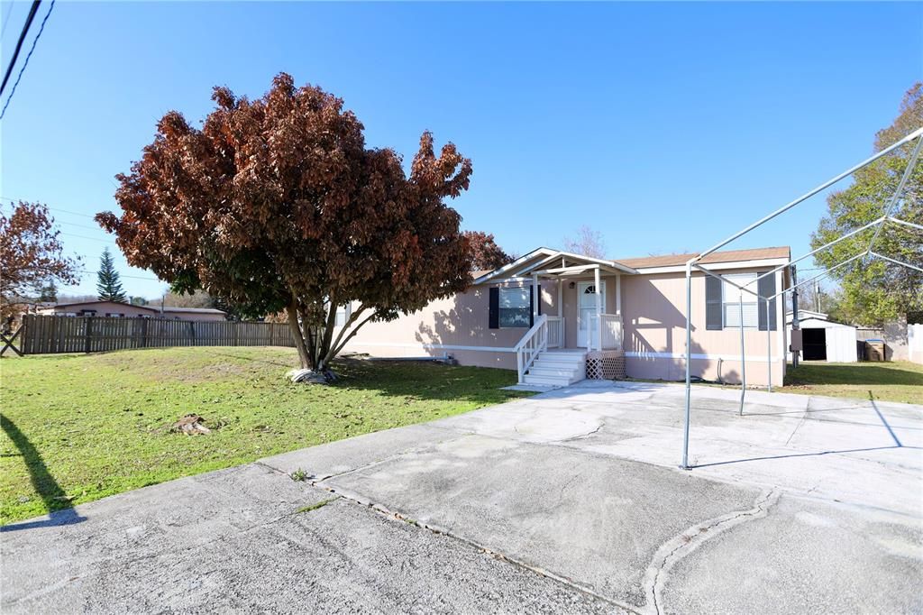 Activo con contrato: $235,000 (3 camas, 2 baños, 1288 Pies cuadrados)
