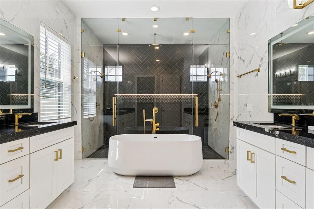 En Venta: $2,299,000 (4 camas, 4 baños, 4751 Pies cuadrados)