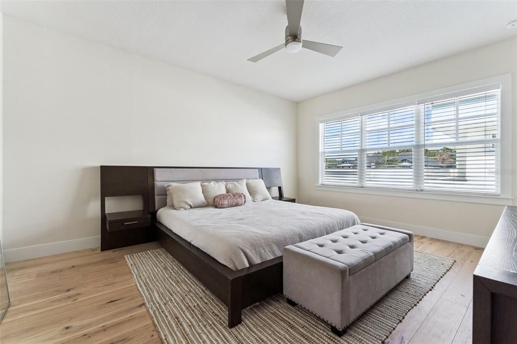En Venta: $2,299,000 (4 camas, 4 baños, 4751 Pies cuadrados)