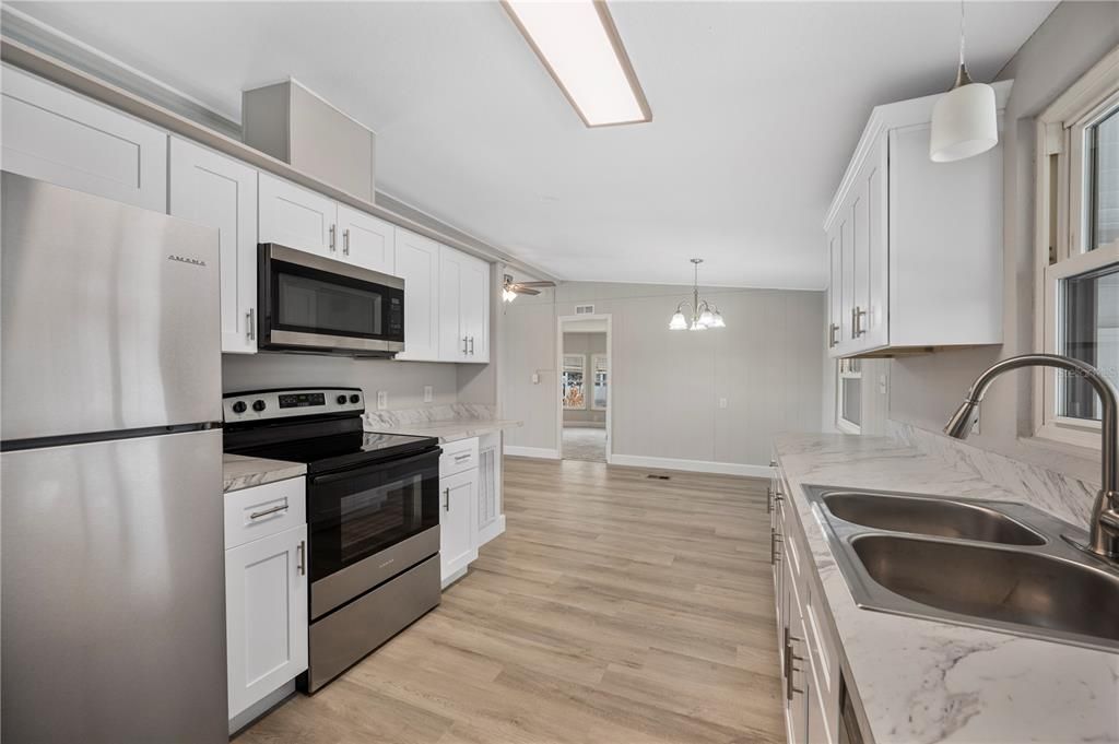 En Venta: $189,950 (2 camas, 2 baños, 1144 Pies cuadrados)