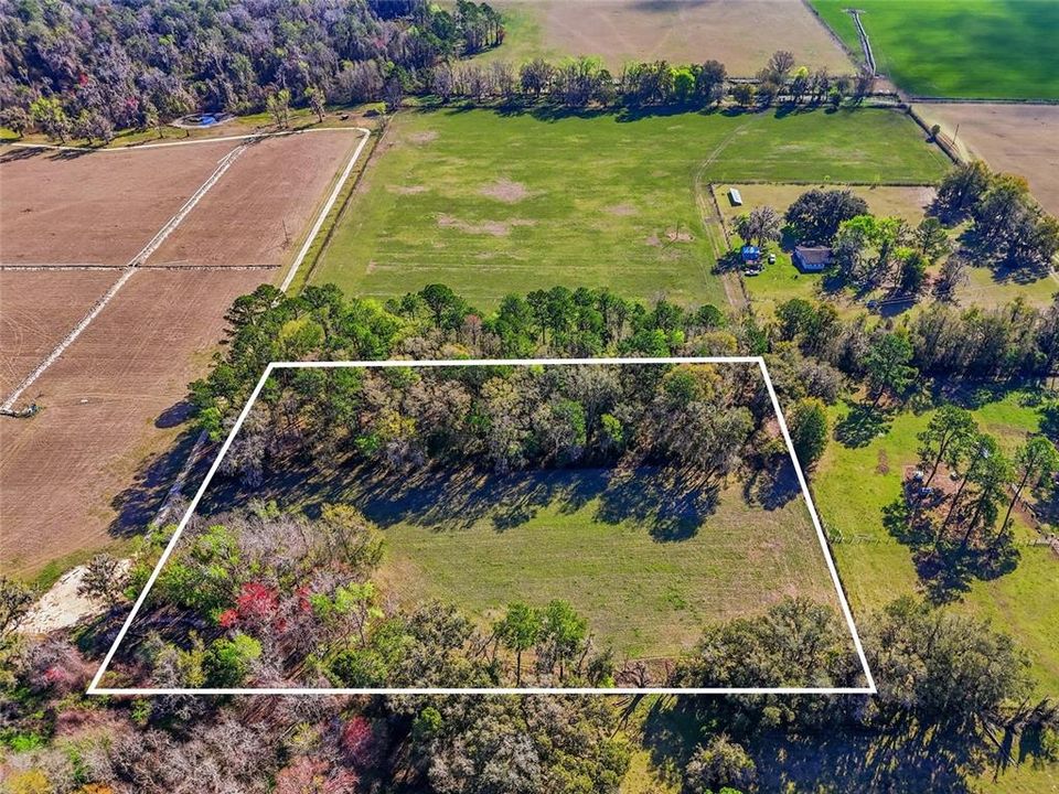 En Venta: $149,999 (5.27 acres)