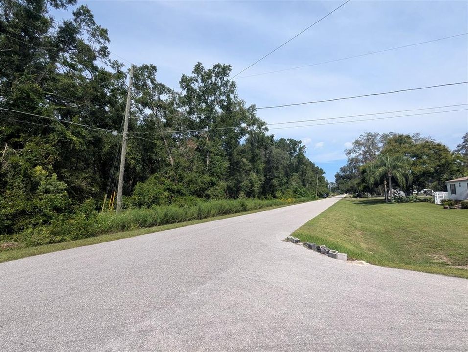 待售: $144,999 (1.88 acres)