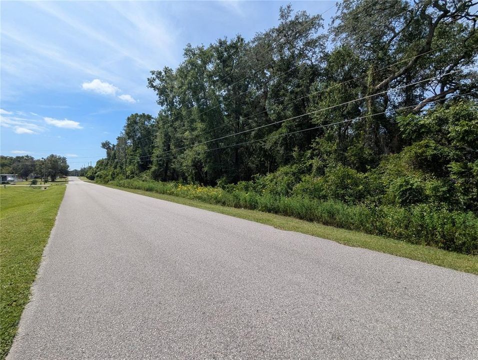 待售: $144,999 (1.88 acres)