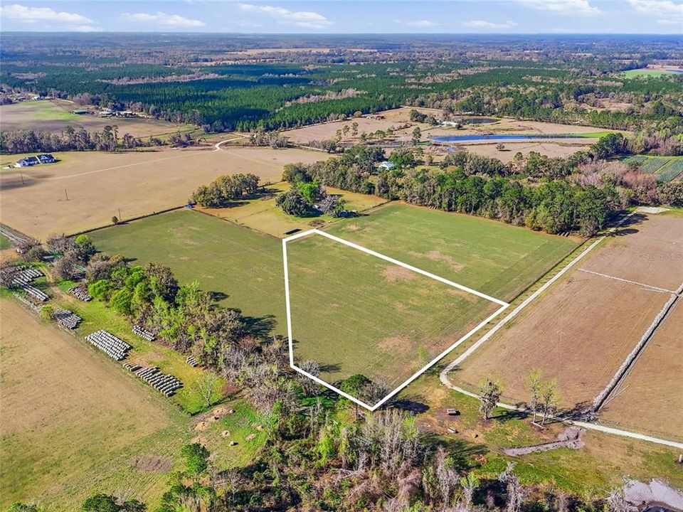 En Venta: $149,999 (5.29 acres)