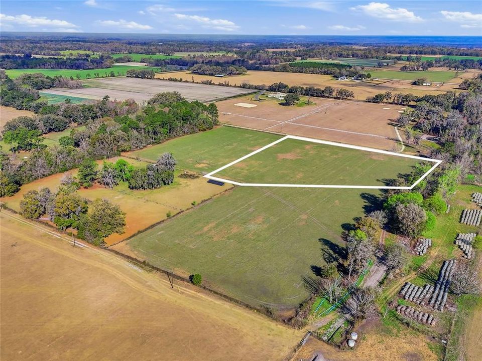 En Venta: $149,999 (5.29 acres)