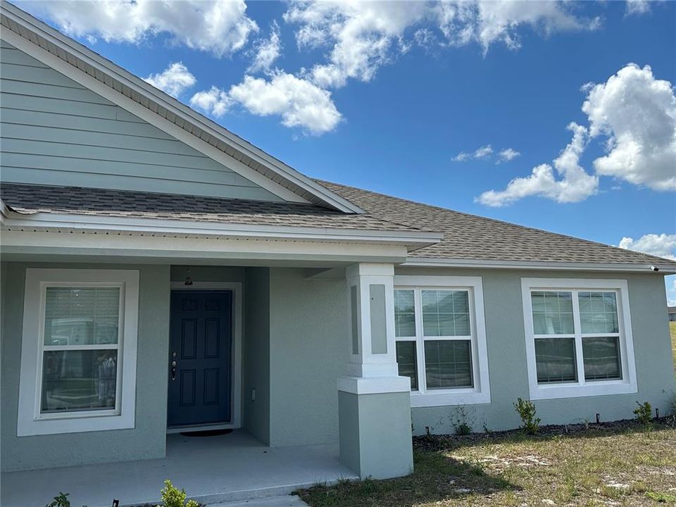 For Sale: $300,000 (3 beds, 2 baths, 1804 Square Feet)