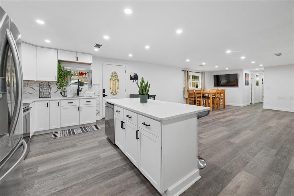 For Sale: $439,000 (4 beds, 3 baths, 3248 Square Feet)