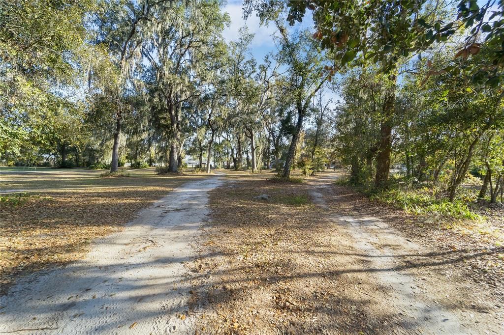 En Venta: $159,000 (1.07 acres)
