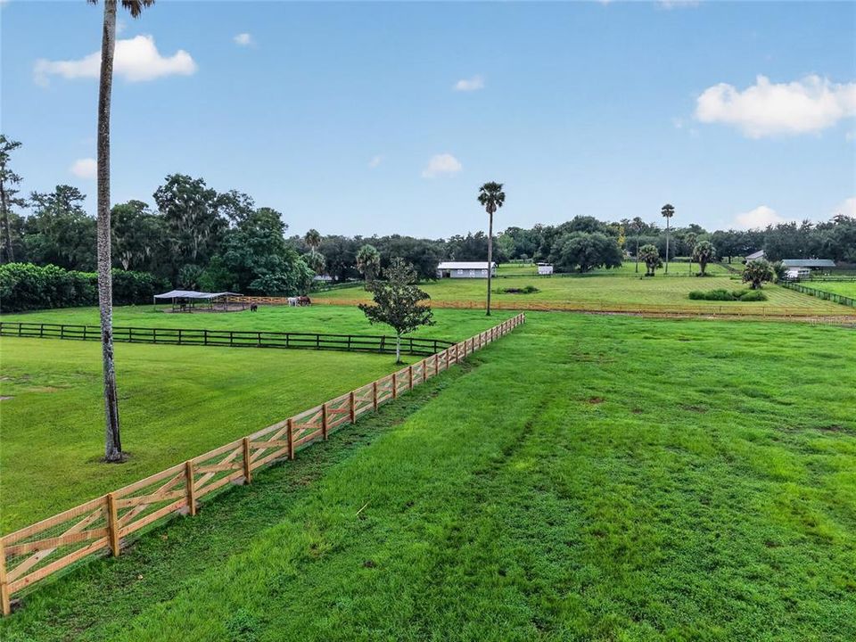 For Sale: $1,550,000 (9 beds, 5 baths, 5685 Square Feet)