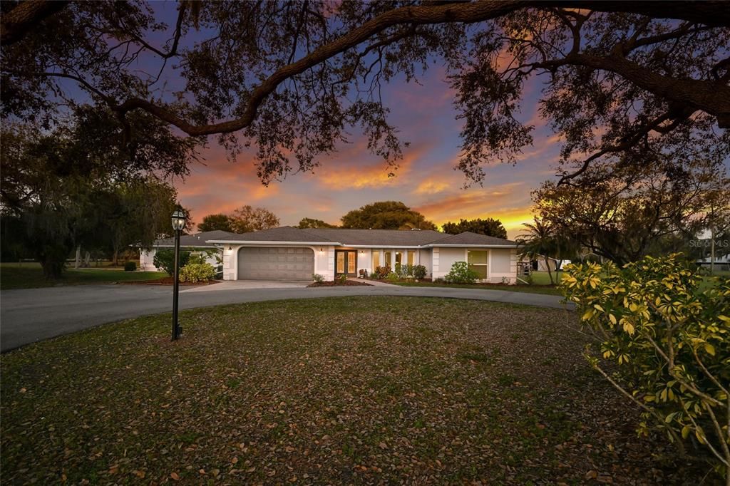 En Venta: $1,899,500 (6 camas, 5 baños, 4277 Pies cuadrados)