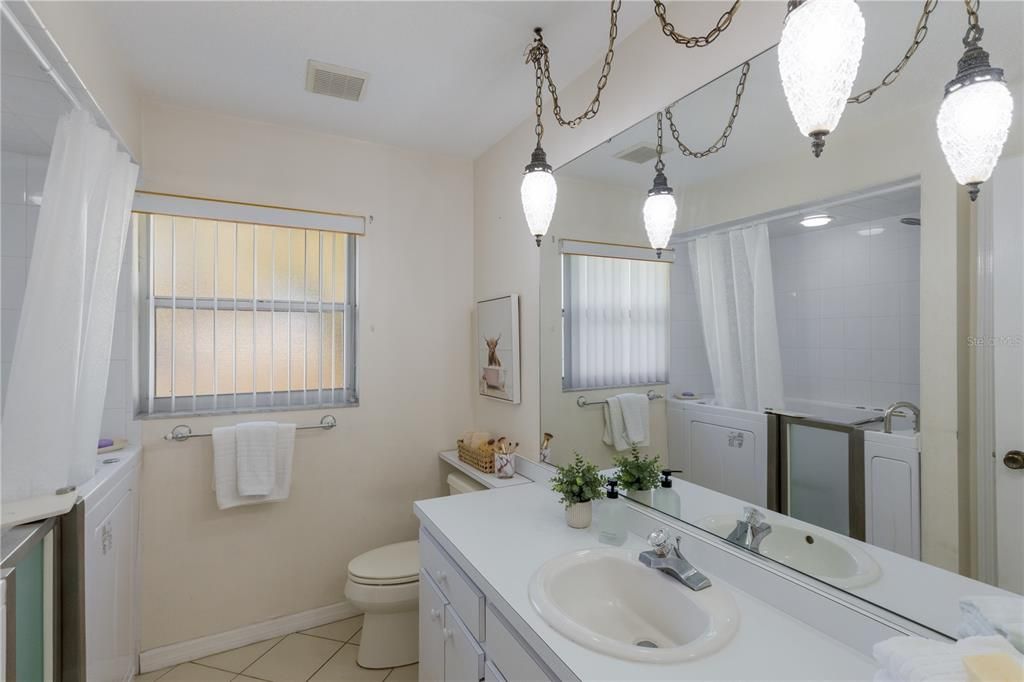 En Venta: $1,899,500 (6 camas, 5 baños, 4277 Pies cuadrados)