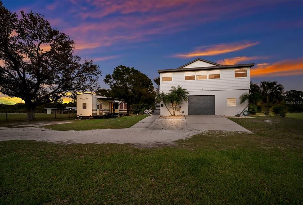En Venta: $1,899,500 (6 camas, 5 baños, 4277 Pies cuadrados)