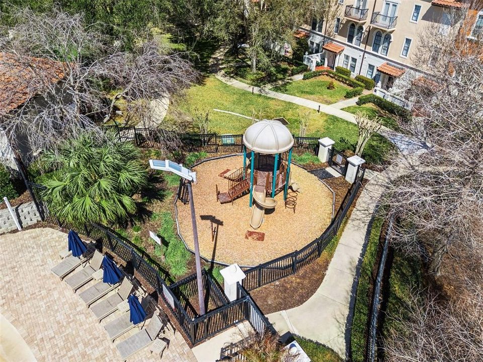 На продажу: $395,000 (3 спален, 3 ванн, 2168 Квадратных фут)