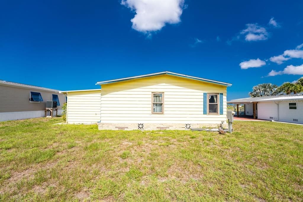 Activo con contrato: $119,900 (2 camas, 2 baños, 1296 Pies cuadrados)