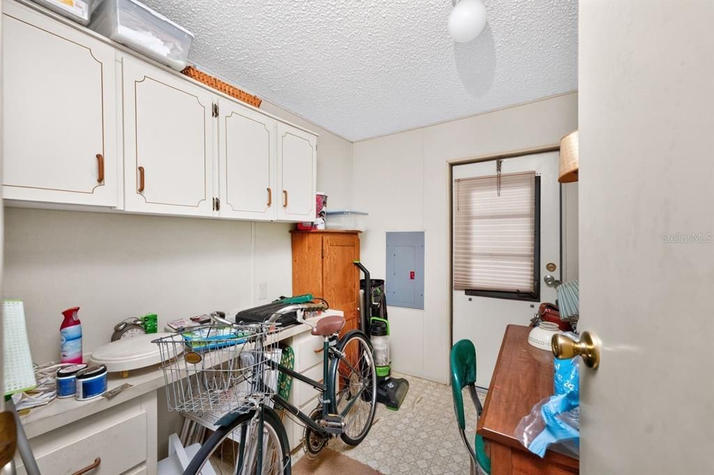 Activo con contrato: $119,900 (2 camas, 2 baños, 1296 Pies cuadrados)