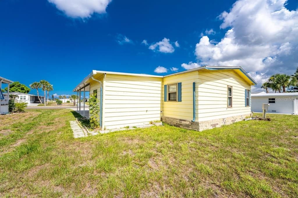 Activo con contrato: $119,900 (2 camas, 2 baños, 1296 Pies cuadrados)