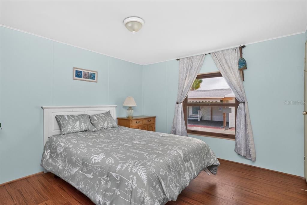 Activo con contrato: $119,900 (2 camas, 2 baños, 1296 Pies cuadrados)
