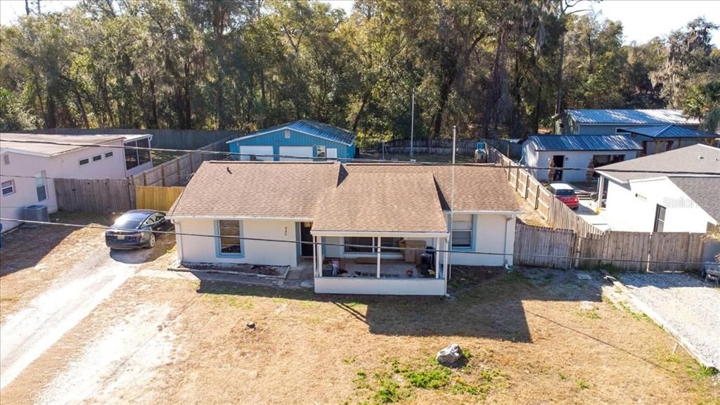 Activo con contrato: $235,000 (3 camas, 2 baños, 1216 Pies cuadrados)