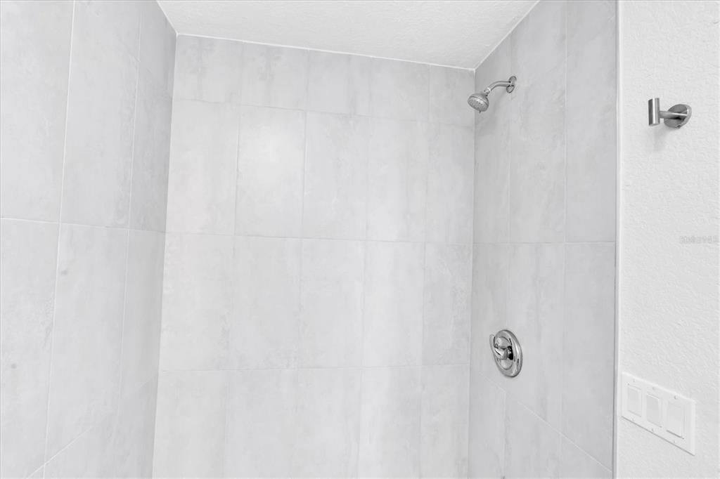 На продажу: $525,000 (4 спален, 0 ванн, 1264 Квадратных фут)