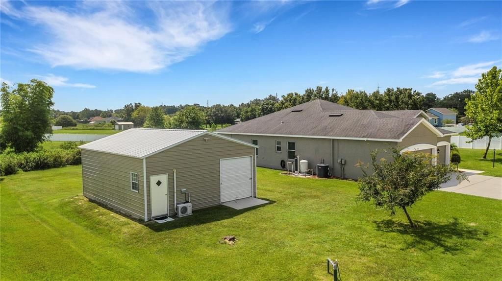 En Venta: $639,900 (4 camas, 3 baños, 2560 Pies cuadrados)