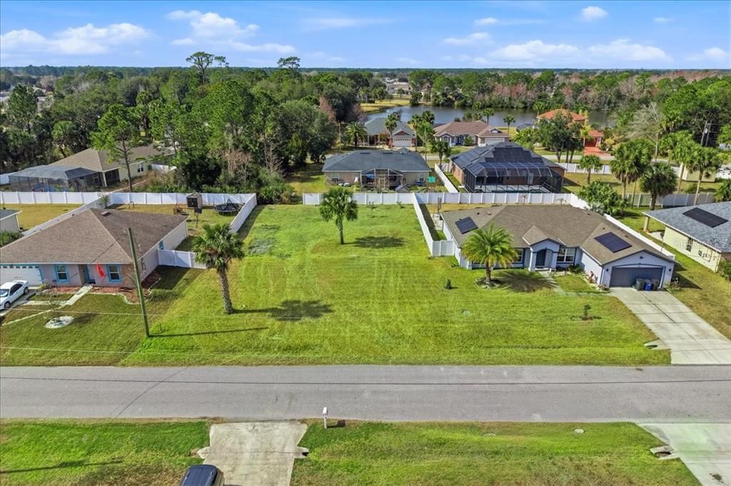 Activo con contrato: $76,000 (0.23 acres)