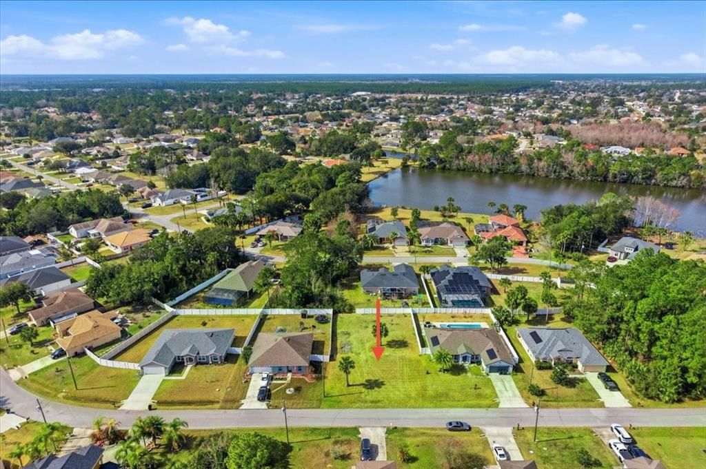 Activo con contrato: $76,000 (0.23 acres)