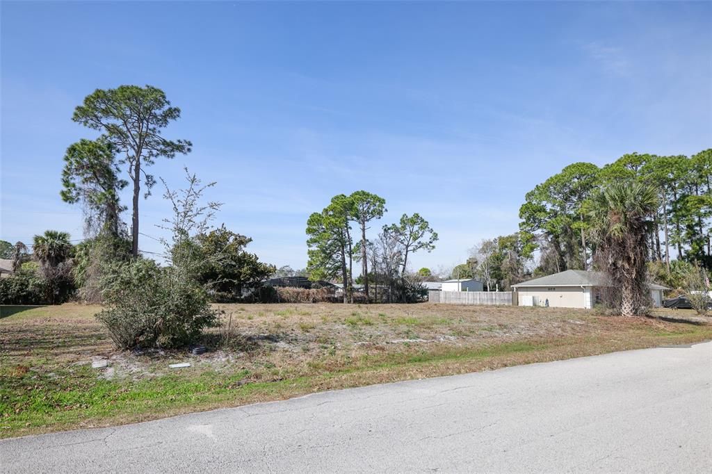 For Sale: $104,000 (0.34 acres)